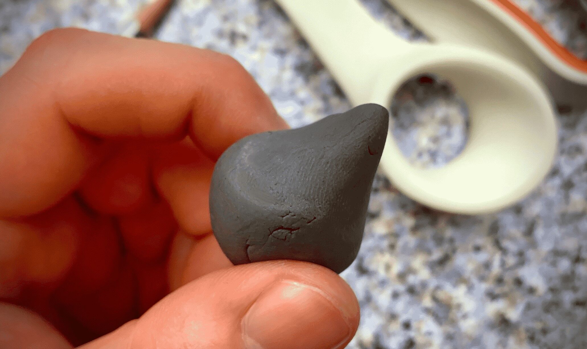 How To Make Kneaded Eraser At Home